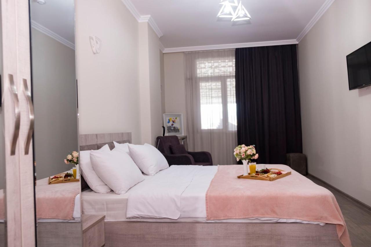Art Hotel باتومي المظهر الخارجي الصورة