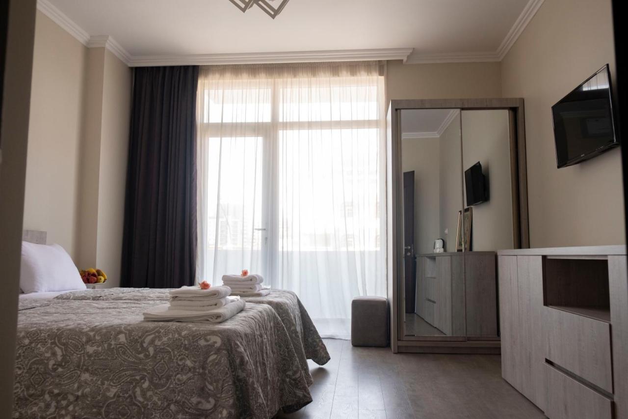 Art Hotel باتومي المظهر الخارجي الصورة