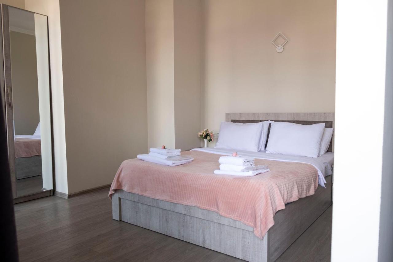 Art Hotel باتومي المظهر الخارجي الصورة